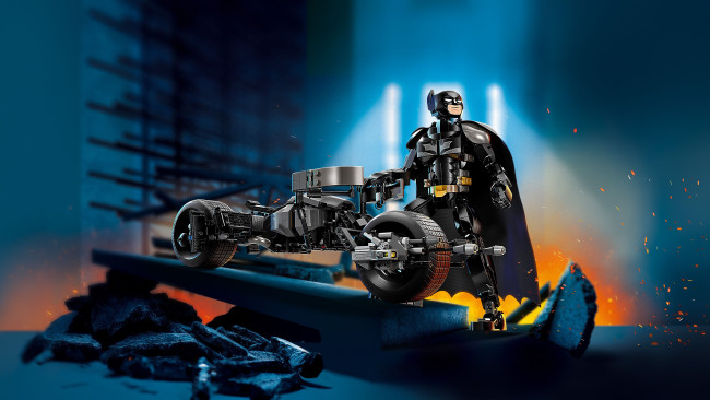 76273 Rakennettava Batman™-hahmo ja Batpod-pyörä