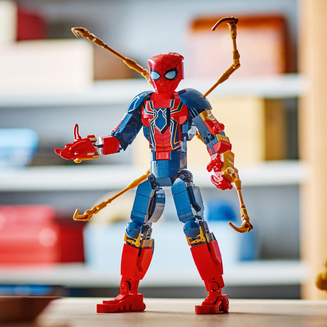 76298 Rakennettava Iron Spider-Man ‑hahmo