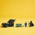 76301 LEGO Super Heroes Betmens un Betmenauto pret Misteru Salu