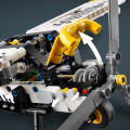 42198 LEGO Technic "Bush Plane" lidmašīna