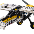 42198 LEGO Technic "Bush Plane" lidmašīna