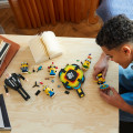 75582 LEGO Despicable Me Грю и миньоны из кубиков